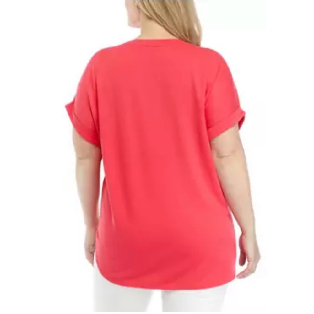 NWOT Plus Size Cuff Short Sleeve Smile. Women’s 3x top